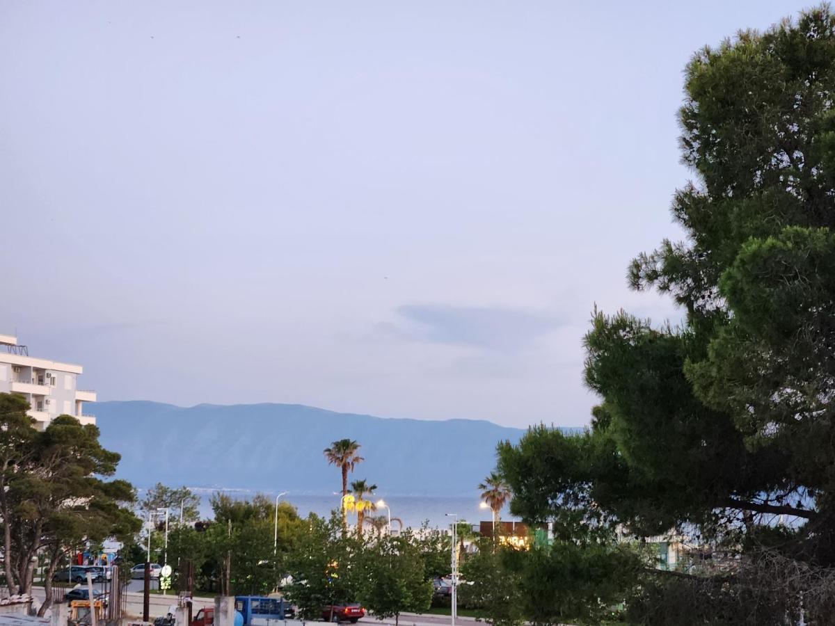 Sea Front Villa Vlorë Exterior foto